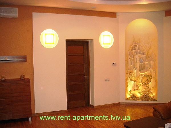 #84 str. Listopadovogo Chinu, Lviv. Rent apartments