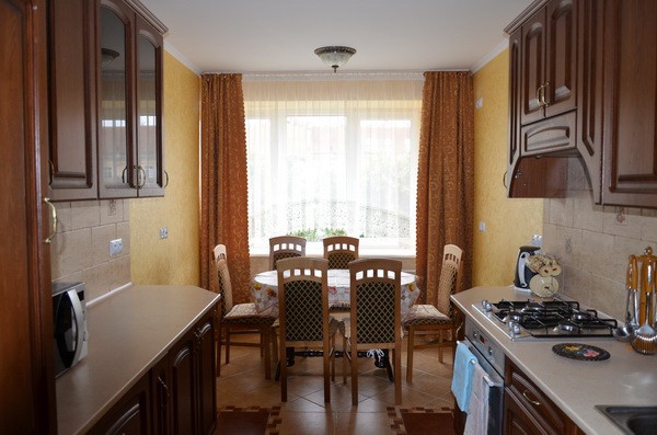 #150 str. Prospekt Svobody, Lviv. Rent apartments